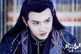 演艺圈选角背后：明星为资源主动降片酬，小艺人沦为平台的打工仔图片