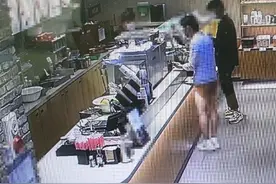 韩国再现“丁字裤男”，丁字裤上街算犯罪吗？图片