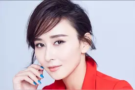 班花胡静的豪门情事，靠美色征服了百亿富豪，嫁异国后受皇室册封图片