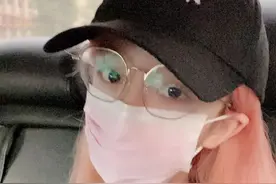 呆妹偶遇足坛大佬，场面尴尬：不认识旭旭宝宝，认识天线宝宝图片