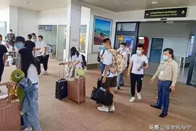 上千名中国人重返西港，经济要回暖了吗？图片