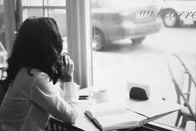 人这辈子总是在等：等将来，等不忙，等下次图片