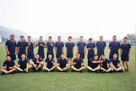 致敬八一 | 消防员接力长跑81公里图片