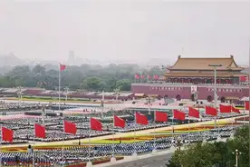 没有一个冬天不可逾越：春天来临之时愿我能见证你的光芒万丈图片
