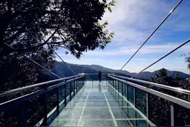 昆明周边6条超美的玻璃栈道，你敢挑战吗？#昆明周边游图片