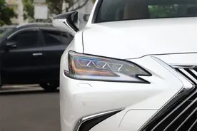 雷克萨斯ES：一台30岁男人的成功座驾图片