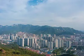 连云港东部城区主城区高楼大厦密集图片