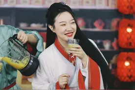 半年瘦身40斤，蜜芽刘楠如何在直播间“打爆”美食带货图片