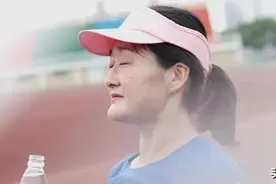 43岁的宁波“跑马一姐”：我用一手烂牌，打出一打奖牌图片