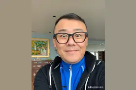 “嘴不饶人”的周立波：当大潮退去，“裸泳”者却藏不住了图片