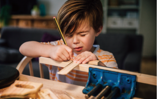罗敦司得安视怡青少年镜片，聚焦清晰，看见精彩