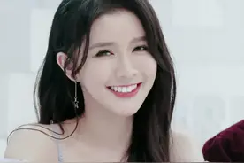 蔡卓宜穿普通紧身衣，真实身材展露无遗，终于懂得直男的眼光了！图片