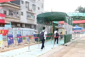 直击福州高新区高考首日！校门口这一幕，触动无数人！图片