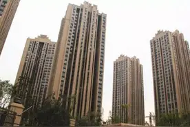 买房时，“一梯两户”和“两梯四户”没区别？答案说出来，别不信图片