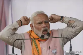 10月15日，中国周边发生2件事，印度在边境建隧道；俄批评美英澳图片