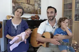 全球连线 | 超治愈！这对以色列夫妇唱出了爱与和平的样子图片