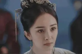 少女感别尬演，这6位演少女太辣眼，有人强装可爱，有人刻意夹音图片