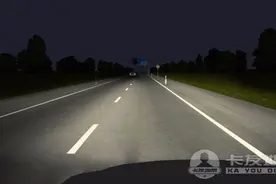 为什么货车司机都喜欢发朋友圈？夜长路险，他们有太多难熬的时间图片