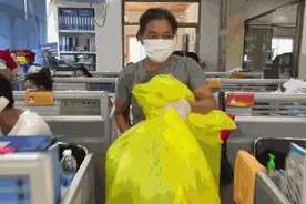 厦门抗疫故事：金尚小区管控区“新来”的保洁员龚阿姨图片