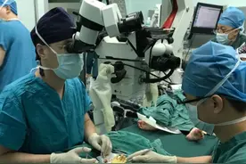 可怕！福州2岁男童手臂被生生切断，流血不止！图片