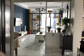 看她家新房，一家人开心入住！阳台打榻榻米，多一间房，非常实用图片