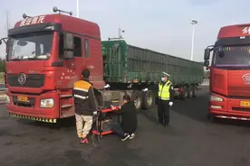 刚买3年的国四车，还没回本就不让跑了，这样一刀切合理吗？图片