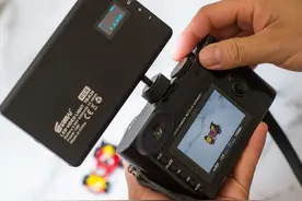 玩转创意炫彩，能装进口袋里的摄影补光灯图片