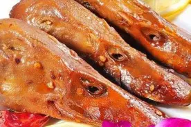 鸭头就应该这样烹饪，绝对下酒之硬菜、做为休闲小零食之完美图片