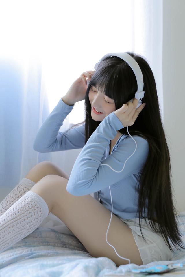 72Ůͼ72