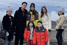 女星Chompoo接种科兴疫苗却能前往瑞士旅游引泰国网友热议图片