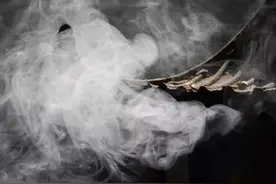 解开神秘的“鬼压床”之谜？你是否也曾有过经历？图片