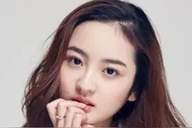 歌手张木易与8岁女孩的10年之约，真正“勇敢爱”的样子！图片