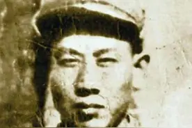 河南90岁老人病逝，整理遗物时才发现，居然是消失40年的特等功臣图片