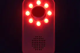 针孔摄像头带遥控防不胜防，小米有品出硬货，探测仪快速找到它图片