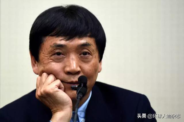 “精分”郑渊洁:一边养生,一边叫板;一边写童话,一边捅黑幕