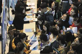 顶尖高校：绩点考核下的人生突围图片