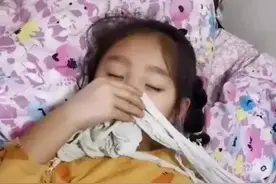 辟谣：宝宝磨烂被角是恋物癖？殊不知是过渡性客体在帮娃成长图片
