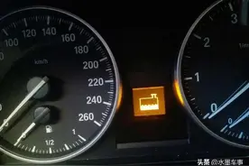 发现汽车防冻液少了怎么办？全部换掉还是直接添加？图片