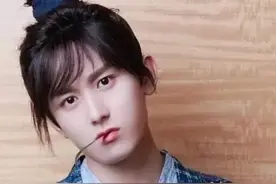 最美的追星，莫过于与偶像一起发光成长，毅力前行—成毅图片