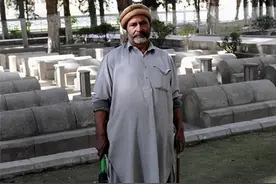 巴基斯坦有座中国烈士陵园，巴基斯坦人艾哈迈德，义务守了42年图片