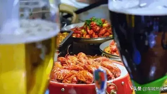 ��Ʊ����ͣ�ʮ�������ˮʥ�طŴ��У��ſ�ˮĻ��Ӱ���λñ�����