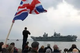 山东舰出阵迎敌，中英航母相距580海里，英国还敢搞事情吗？图片