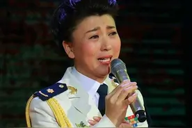 闫学晶：曾被传“赵本山私生女”，45岁意外怀孕，儿女反应太感动图片