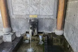 循化骆驼泉，撒拉族人民心目中的圣地图片