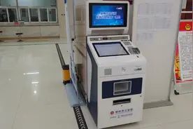 黑科技！郑州人身边的这种机器不仅每天能打印2万份临时身份证！还有其他近50项功能图片