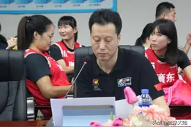 正式退休！CBA争议裁判告别赛场，他欠山东男篮一座总冠军图片