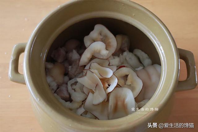 干鱼肚煲汤的做法大全 干鱼肚煲汤的做法大全窍门