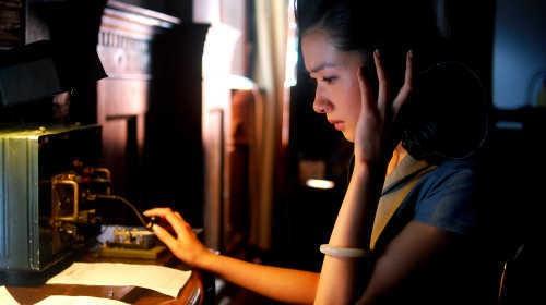 五部“浴血”谍战剧:天涯浴血筑千秋伟业，浴血红颜映战火红妆！