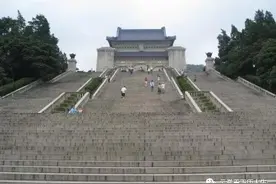 江苏南京游：庄严宏伟的中山陵图片
