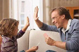 孩子老爱"唱反调"，不能强求，要智取图片